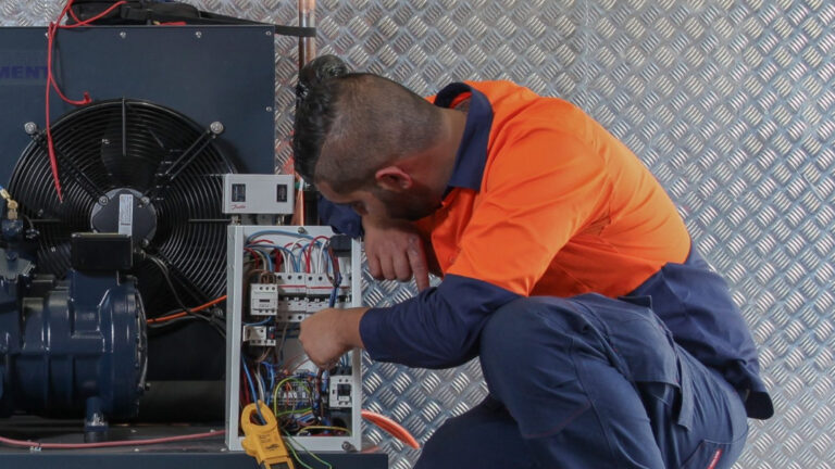 What to look for in a commercial refrigeration mechanic